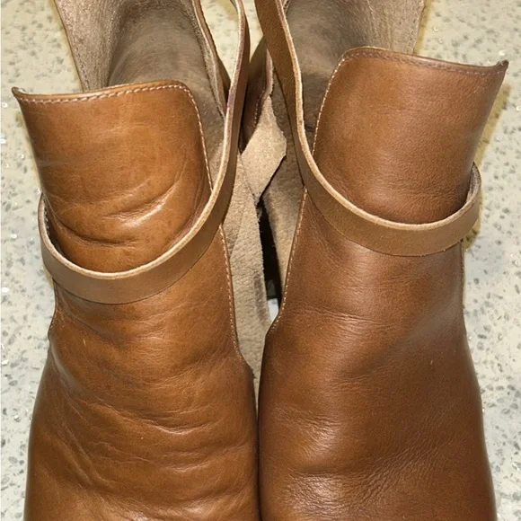 Free people cedar clogs - Picture 3 of 5